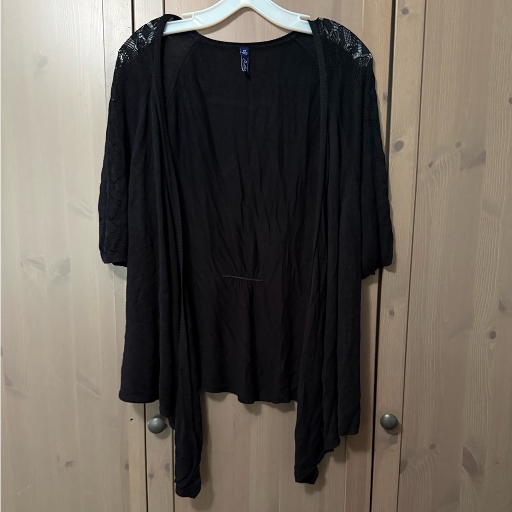Great Northwest Indigo Women's Plus Black Thin Lightweight Caridgan